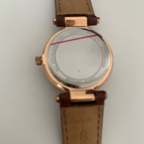 Michael Kors 26mm Watch - Picture 6 of 9